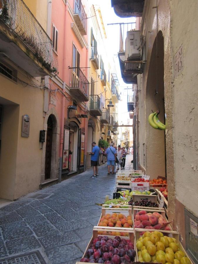 Brezza Di Mare Gaeta B&B المظهر الخارجي الصورة